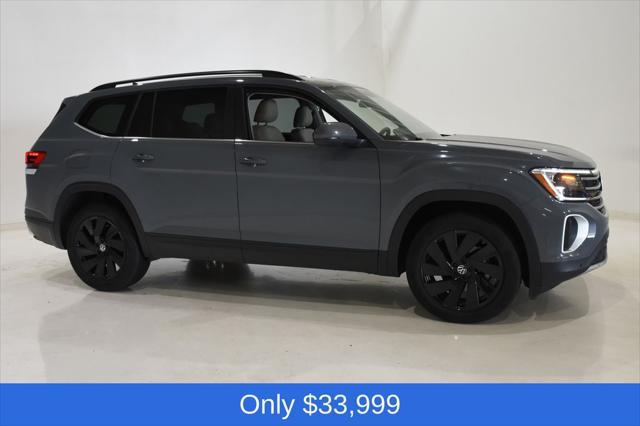 2025 Volkswagen Atlas 2.0T SE w/Technology