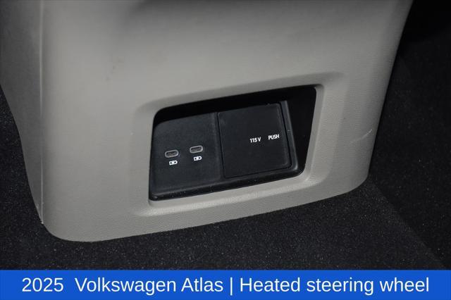 2025 Volkswagen Atlas 2.0T SE w/Technology