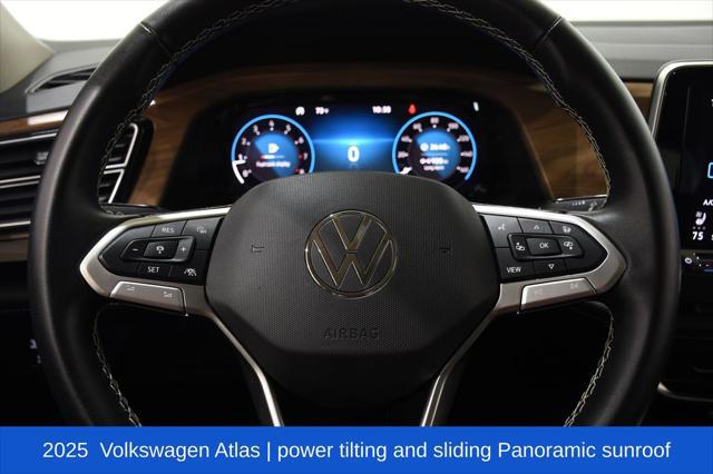2025 Volkswagen Atlas 2.0T SE w/Technology