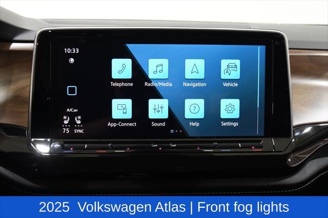 2025 Volkswagen Atlas 2.0T SE w/Technology