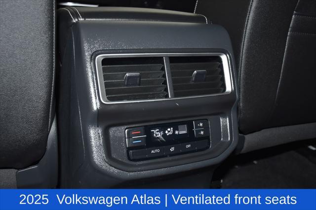 2025 Volkswagen Atlas 2.0T SE w/Technology