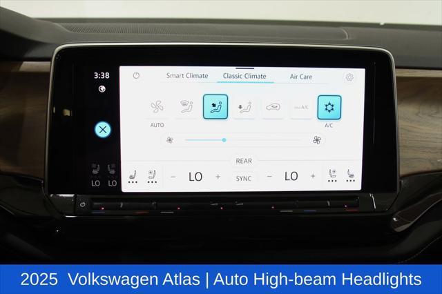2025 Volkswagen Atlas 2.0T SE w/Technology