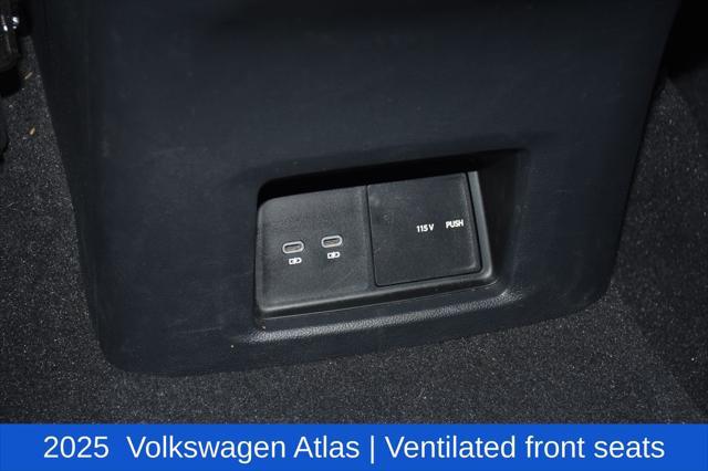 2025 Volkswagen Atlas 2.0T SE w/Technology