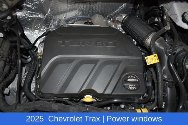 2025 Chevrolet Trax FWD LT