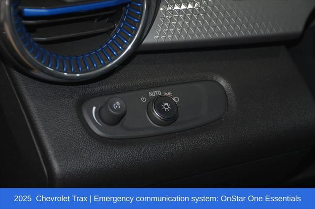 2025 Chevrolet Trax FWD LT
