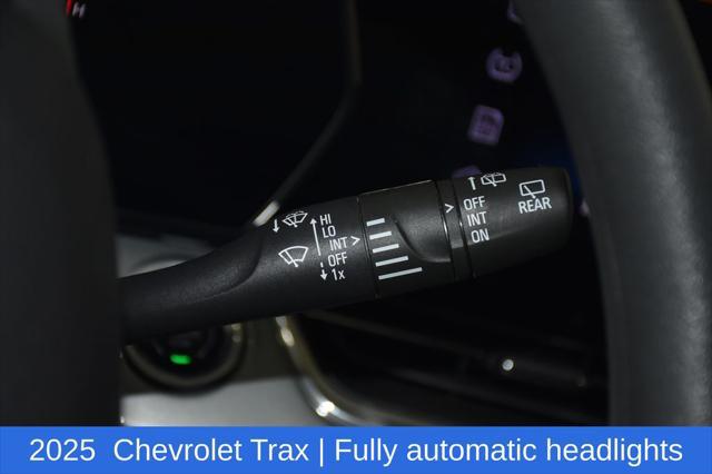 2025 Chevrolet Trax FWD LT