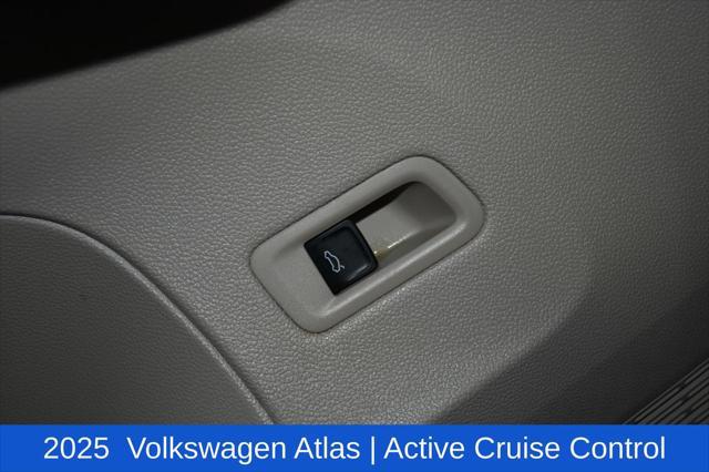 2025 Volkswagen Atlas 2.0T SEL