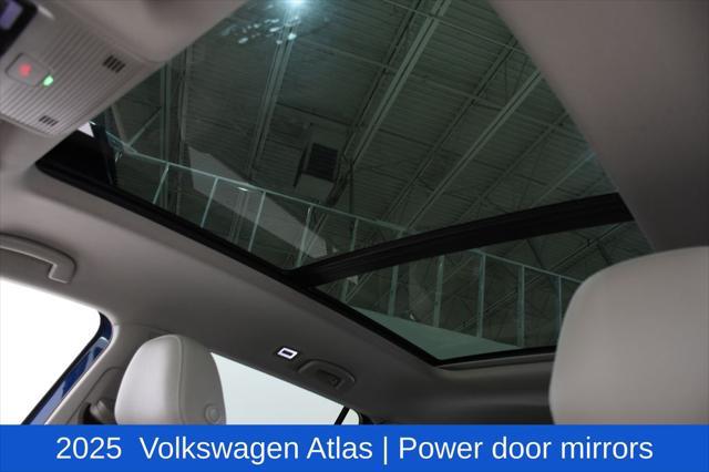 2025 Volkswagen Atlas 2.0T SEL