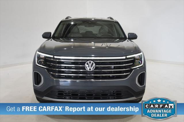 2025 Volkswagen Atlas 2.0T SE w/Technology