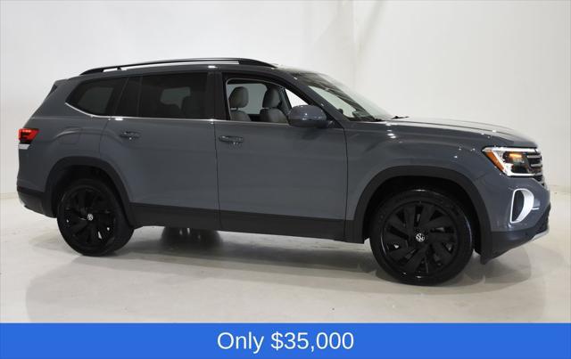 2025 Volkswagen Atlas 2.0T SE w/Technology