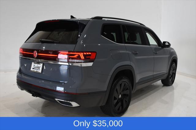 2025 Volkswagen Atlas 2.0T SE w/Technology