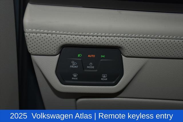 2025 Volkswagen Atlas 2.0T SE w/Technology