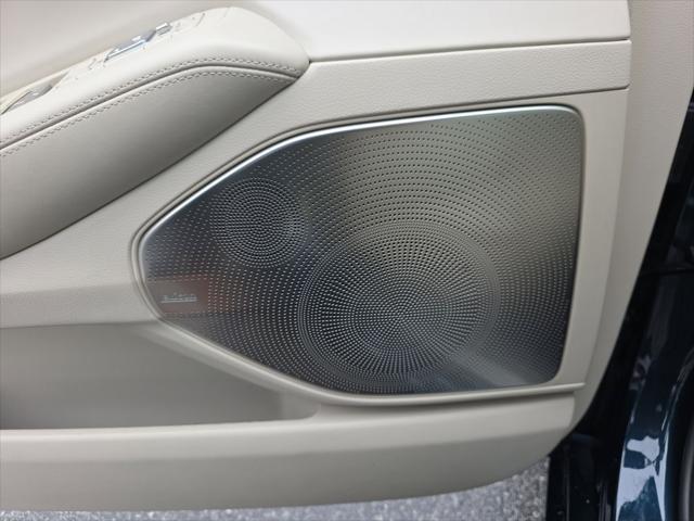 2022 Genesis G90 3.3T Premium RWD