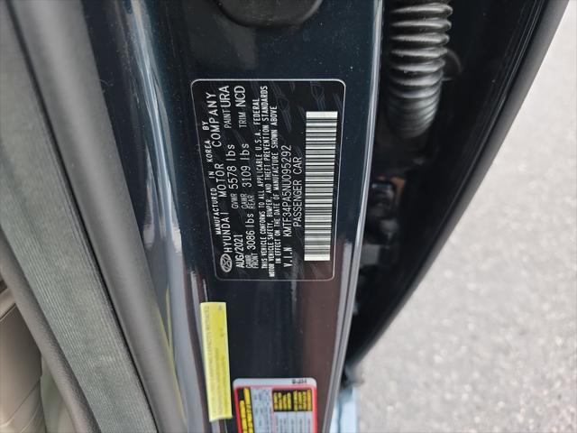 2022 Genesis G90 3.3T Premium RWD
