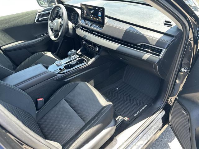 2025 Mitsubishi Outlander ES 2.5 2WD