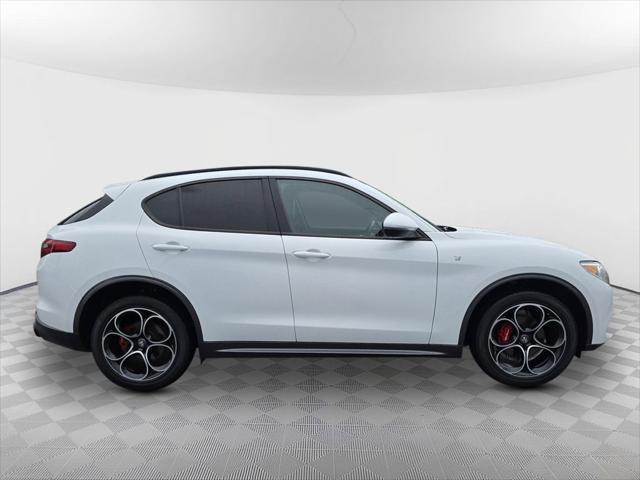 2022 Alfa Romeo Stelvio Ti AWD