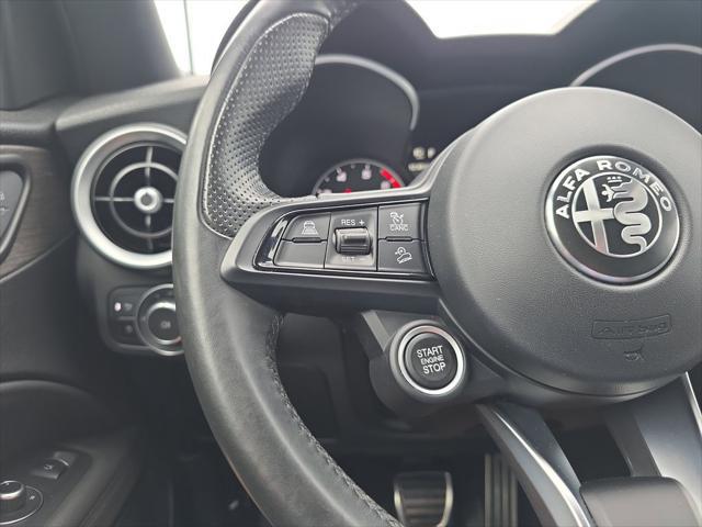 2022 Alfa Romeo Stelvio Ti AWD