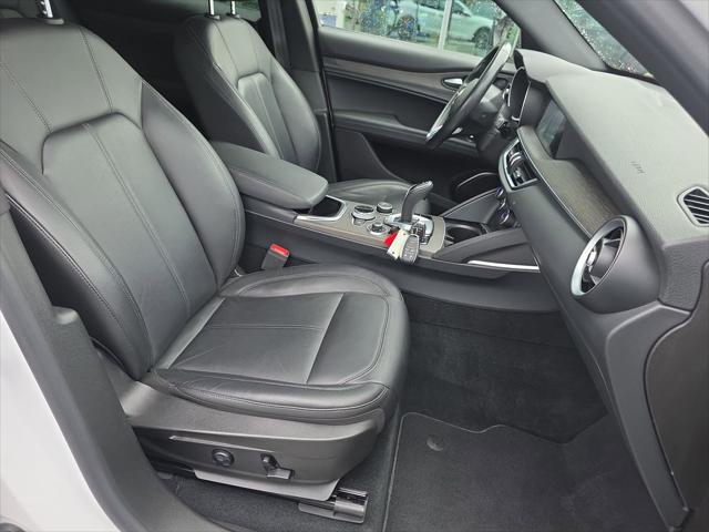2022 Alfa Romeo Stelvio Ti AWD