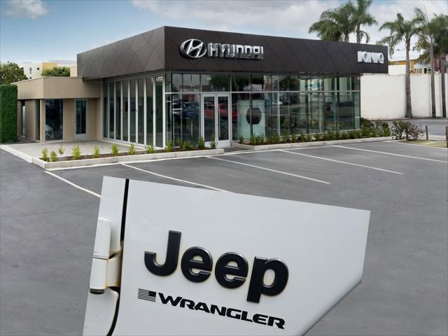 2023 Jeep Wrangler 4-Door Sport 4x4