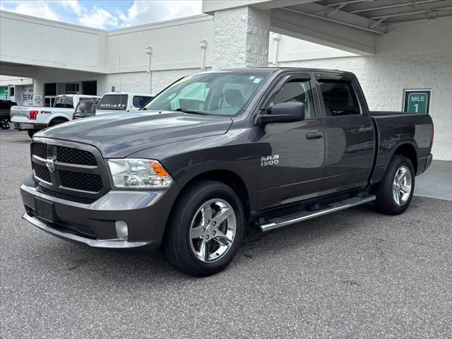 2017 Ram 1500 Express Crew Cab 4x2 5'7" Box