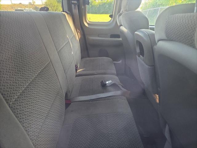 2002 Ford F-150 XL