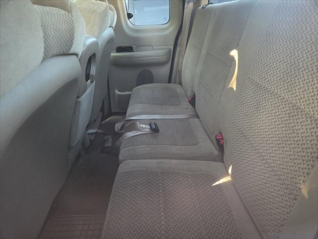 2002 Ford F-150 XL