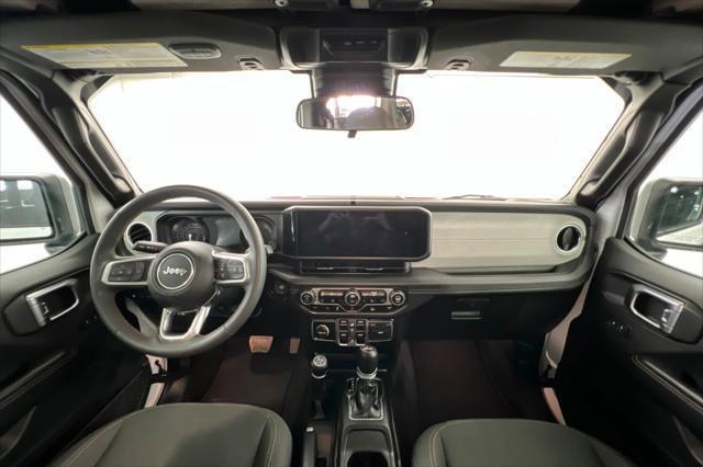 2024 Jeep Wrangler 4xe Sahara 4xe