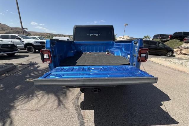 2020 Jeep Gladiator Sport