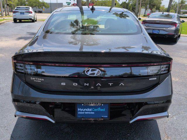 2025 Hyundai Sonata Hybrid Limited