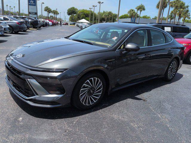 2025 Hyundai Sonata Hybrid Limited