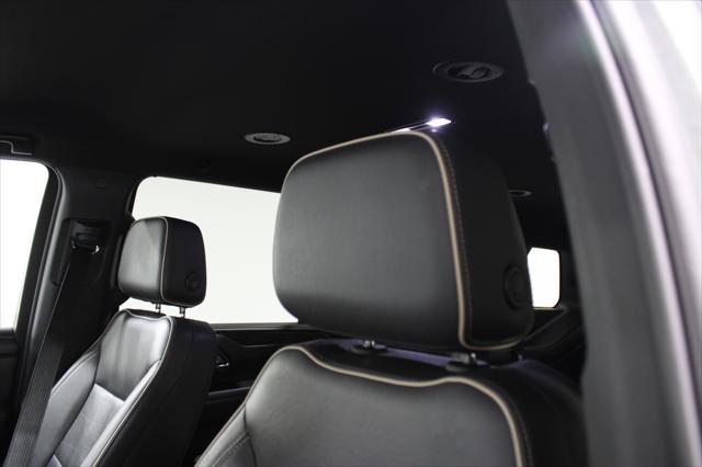 2023 Chevrolet Suburban 2WD Premier