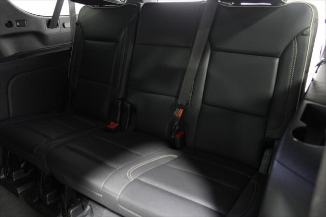 2023 Chevrolet Suburban 2WD Premier