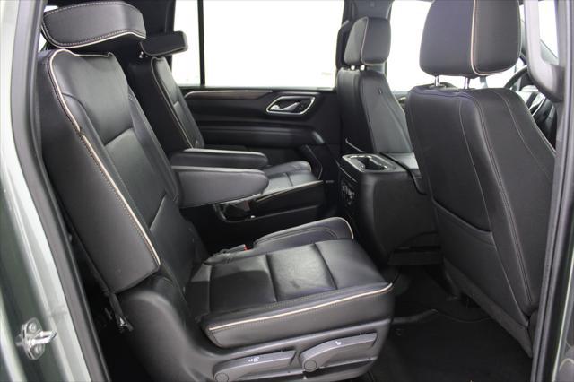 2023 Chevrolet Suburban 2WD Premier