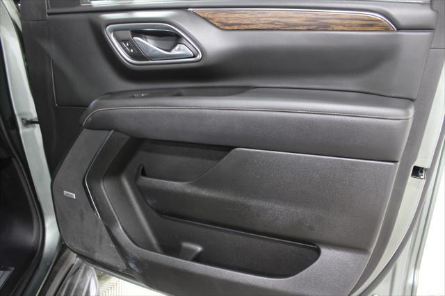 2023 Chevrolet Suburban 2WD Premier