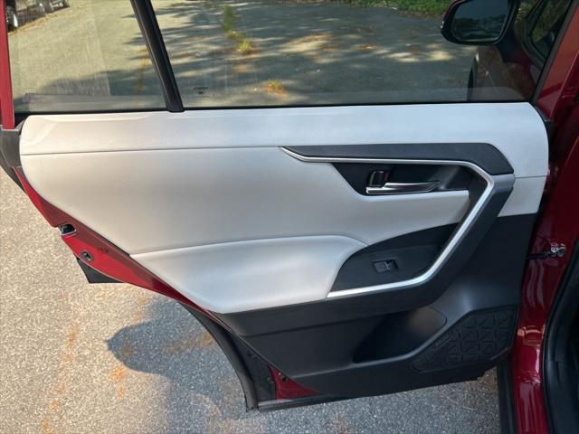 2022 Toyota RAV4 XLE Premium