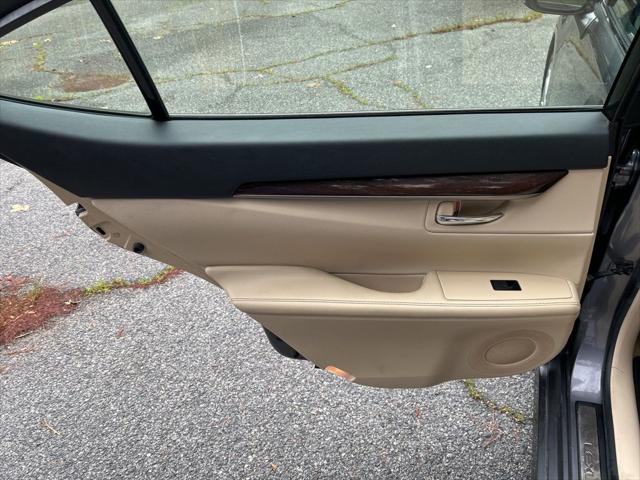 2013 Lexus ES 350 350