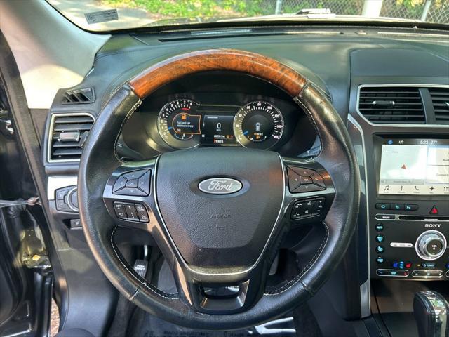 2017 Ford Explorer Platinum