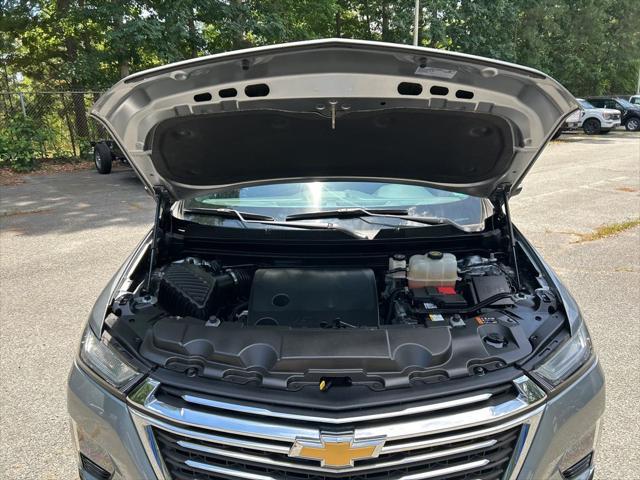 2023 Chevrolet Traverse FWD LT Cloth