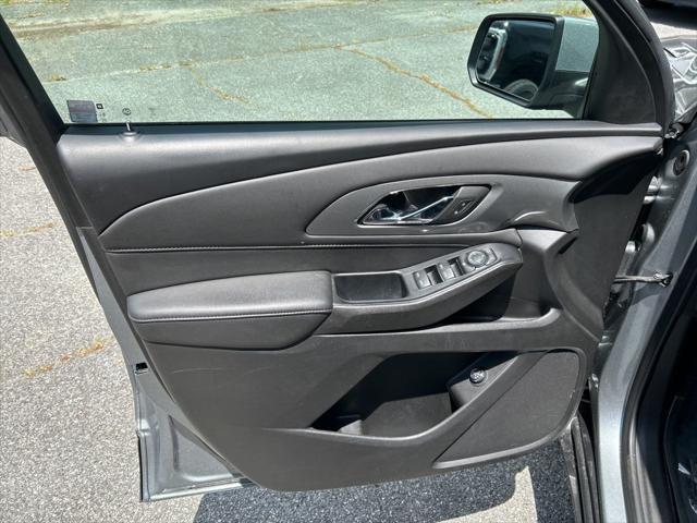 2023 Chevrolet Traverse FWD LT Cloth