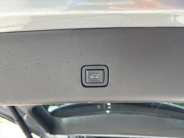 2023 Chevrolet Traverse FWD LT Cloth