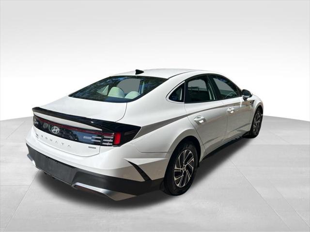 2026 Hyundai Sonata Hybrid Blue