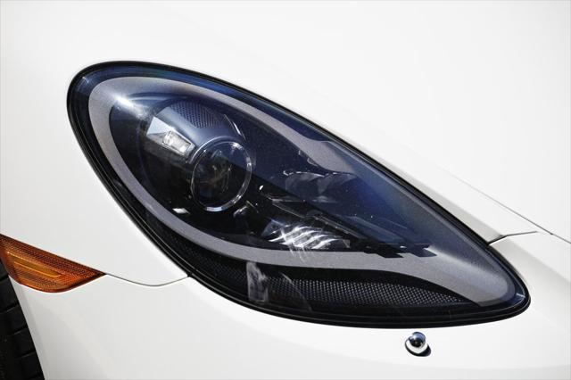 2025 Porsche 718 Boxster S