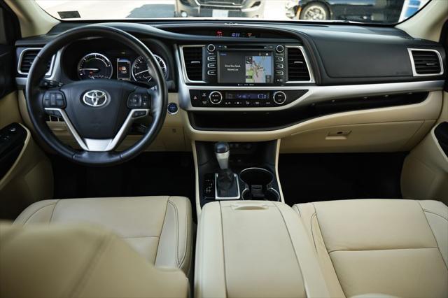 2017 Toyota Highlander Hybrid XLE