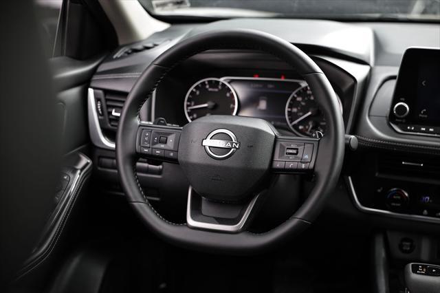 2025 Nissan Rogue SV FWD
