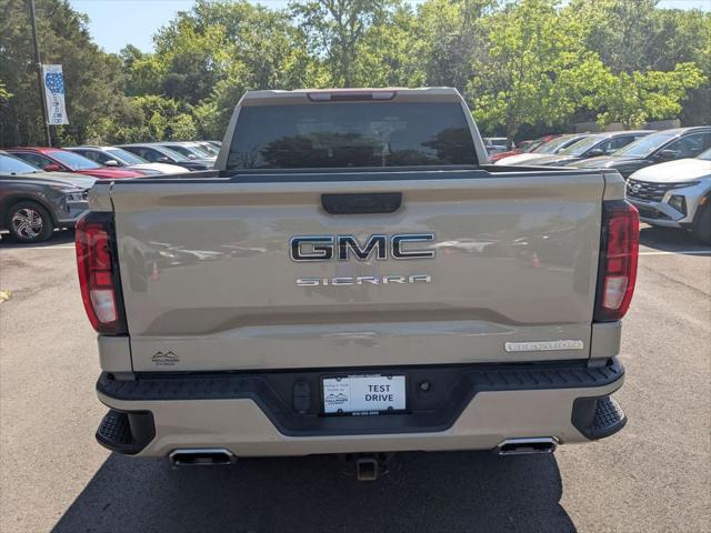 2022 GMC Sierra 1500 4WD Crew Cab Short Box Elevation
