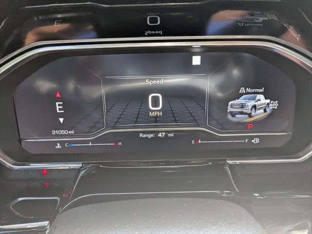 2022 GMC Sierra 1500 4WD Crew Cab Short Box Elevation