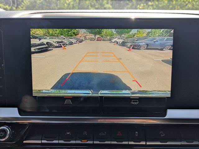 2022 GMC Sierra 1500 4WD Crew Cab Short Box Elevation