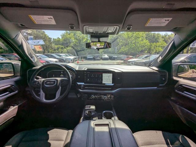 2022 GMC Sierra 1500 4WD Crew Cab Short Box Elevation