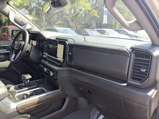 2022 GMC Sierra 1500 4WD Crew Cab Short Box Elevation