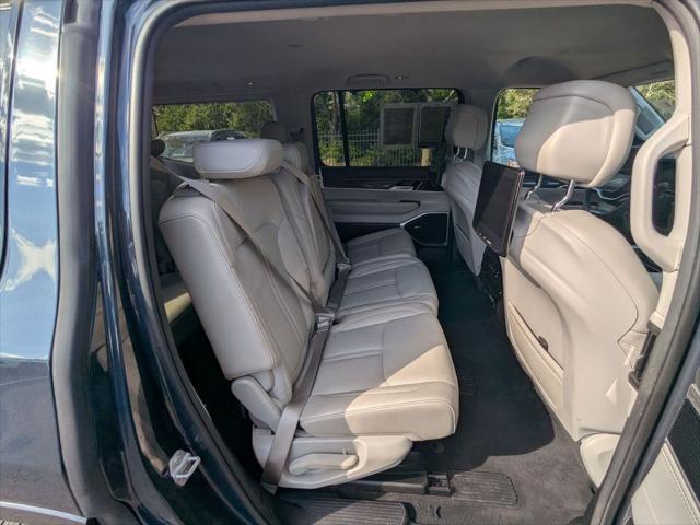 2022 Jeep Wagoneer Series III 4x4